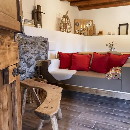 Casa vacanze Casa Ca' De L'elmo Castello dell'Acqua